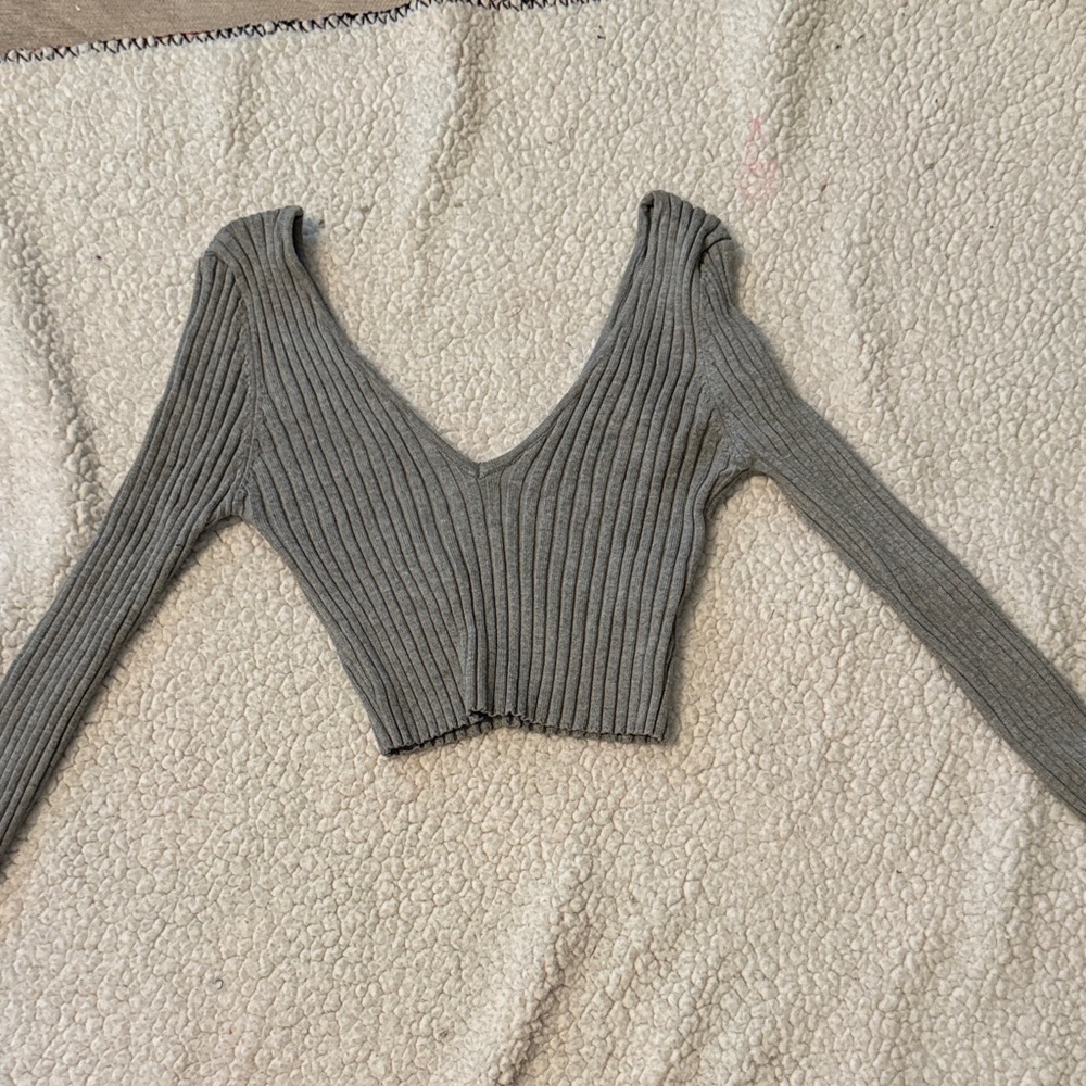 Gray Ribbed V-Neck Women's Top